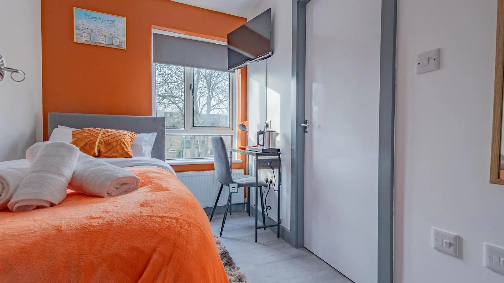 Hébergement de vacances Premium Serviced Accommodation Nottingham, 4 Bedrooms, 5 Beds, 4 Bathrooms, Sleeps 7